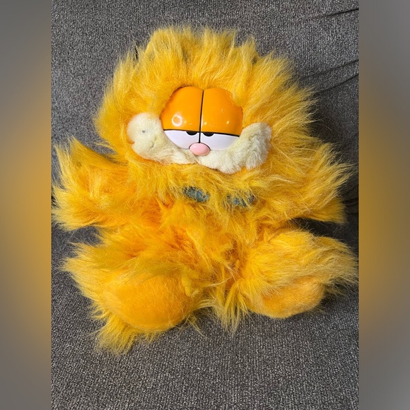 Rare Vintage Dakin Garfield Cat Plush Fluffy Bow tie Fuzzy Long Haired Blow Dry - Picture 1 of 2